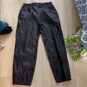 Rain pants